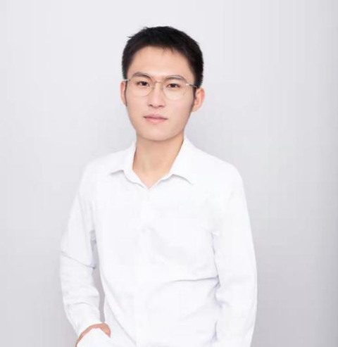 张磊